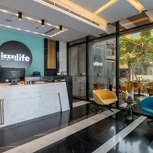 Izzzilife Mint , دبي الإمارات العربية المتحدة